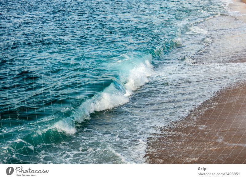 Geschäumte blaue Wellen Erholung Ferien & Urlaub & Reisen Tourismus Sommer Sonne Strand Meer Natur Sand Horizont Wetter Küste glänzend heiß nass natürlich gelb