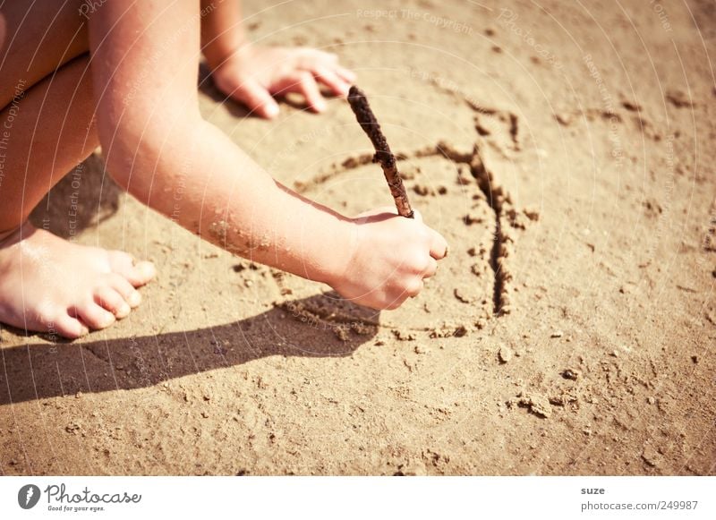 Sandmann Freizeit & Hobby Spielen Ferien & Urlaub & Reisen Sommer Strand Mensch Kind Kindheit Arme Hand Beine 1 Natur Klima Schönes Wetter Zeichen zeichnen