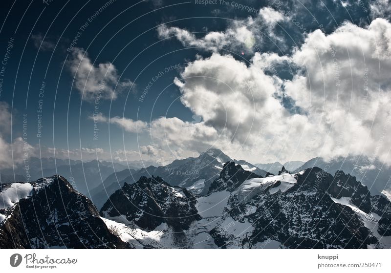 on the top Ausflug Abenteuer Ferne Freiheit Berge u. Gebirge Umwelt Landschaft Luft Himmel Wolken Sonnenlicht Winter Schönes Wetter Schnee Titlis Gipfel