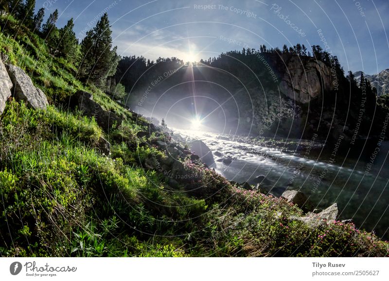 Montcasau schön Freizeit & Hobby Tourismus Abenteuer Sommer Berge u. Gebirge wandern Umwelt Natur Landschaft Himmel Park Wald Hügel Felsen Gipfel Teich See