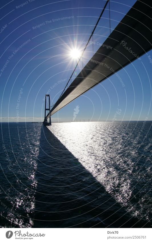 Storebæltsbroen Ferien & Urlaub & Reisen Tourismus Kreuzfahrt Sommer Sommerurlaub Umwelt Natur Himmel Wolkenloser Himmel Sonne Sonnenlicht Schönes Wetter Wärme