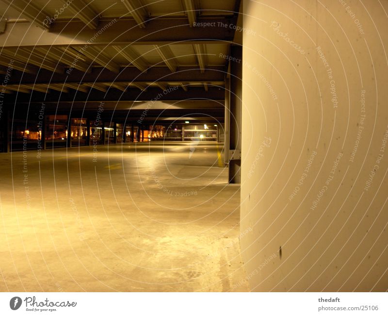 Parkdeck Garage Wand Licht Nacht Architektur Schatten