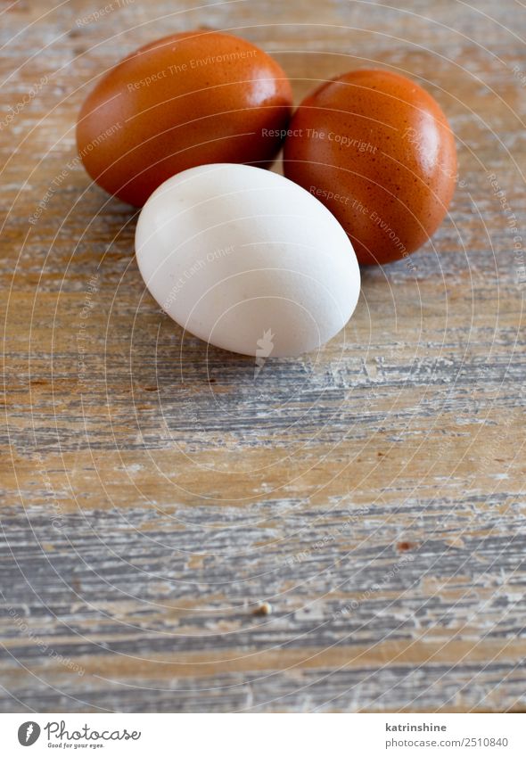 Hühnereier Lebensmittel Frühstück Mittagessen Abendessen Tisch Menschengruppe alt frisch natürlich braun Ei Cholesterin Bauernhof Protein rustikal Markt