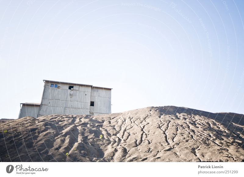 CHAMANSÜLZ | strange world Kunst Umwelt Natur Landschaft Urelemente Erde Himmel Wolkenloser Himmel Sonnenlicht Klima Wetter Schönes Wetter Dürre Menschenleer