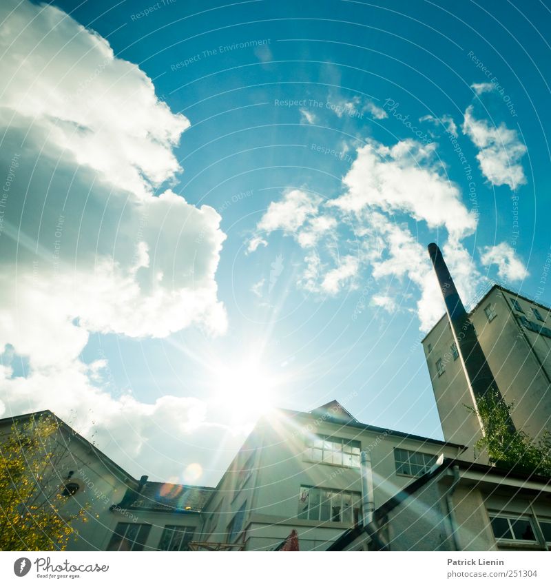 1000 | Untitled Umwelt Natur Landschaft Urelemente Luft Himmel Wolken Sonne Sonnenlicht Klima Wetter Schönes Wetter Stadt bevölkert Hütte Industrieanlage Fabrik