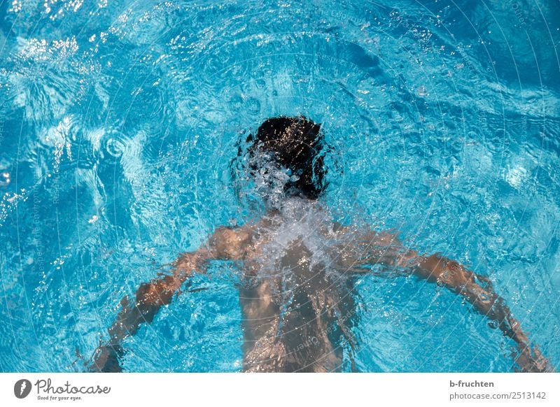 Kühle Nass Leben Schwimmbad Ferien & Urlaub & Reisen Sommerurlaub Kind Körper Wasser Schwimmen & Baden tauchen frei blau türkis Freude Lebensfreude Freibad