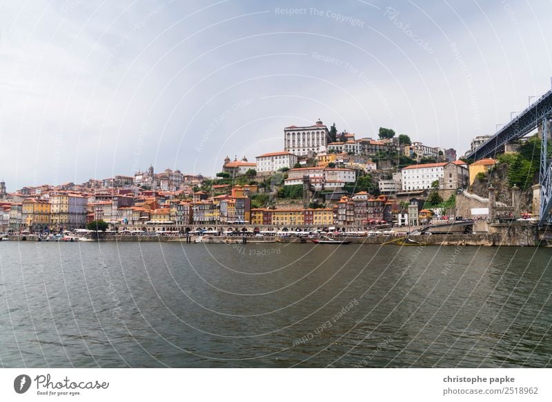 Am Fuße der Ponte Dom Luís I Ferien & Urlaub & Reisen Ausflug Sightseeing Städtereise Himmel Wolken Sommer Porto Portugal Europa Stadt Stadtzentrum Altstadt