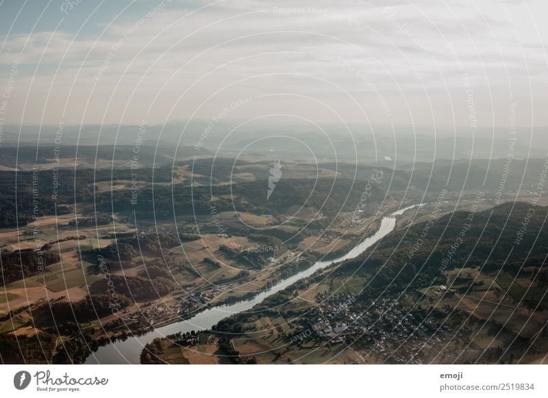 aus dem Flugzeugfenster Umwelt Natur Landschaft Himmel Klima Wetter Schönes Wetter Ferien & Urlaub & Reisen Flugzeugausblick Erde Farbfoto Außenaufnahme