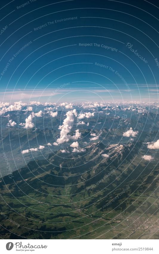 aus dem Flugzeugfenster Umwelt Natur Landschaft Himmel Klima Wetter Schönes Wetter Ferien & Urlaub & Reisen Flugzeugausblick Erde Farbfoto Außenaufnahme