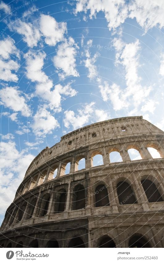 Rom Ferien & Urlaub & Reisen Sightseeing Städtereise Kultur Italien Bauwerk Architektur Historische Bauten Sehenswürdigkeit Wahrzeichen Kolosseum alt groß Macht