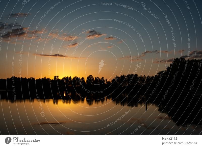 Sonnenuntergang am See Umwelt Natur Landschaft Luft Wasser Himmel Sonnenaufgang Schönes Wetter Seeufer Erholung Romantik ruhig Erholungsgebiet Farbfoto