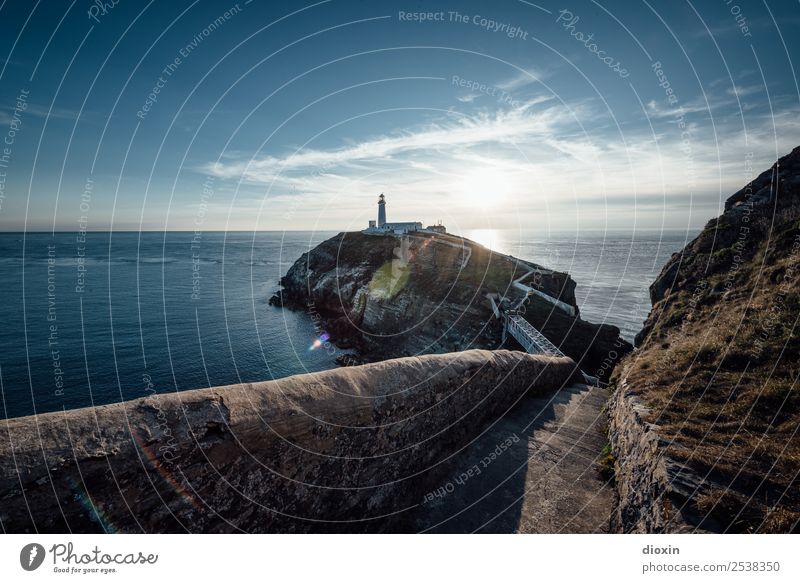 South Stack Lighthouse Ferien & Urlaub & Reisen Tourismus Ausflug Ferne Freiheit Meer Insel Umwelt Natur Landschaft Wasser Sonne Sonnenaufgang Sonnenuntergang