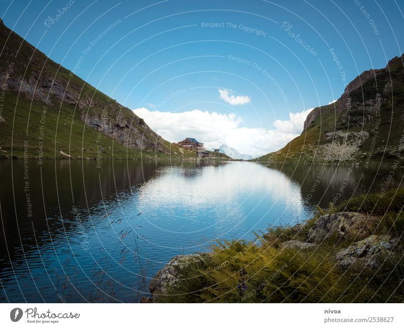 Bergsee Österreich Glück Freizeit & Hobby Sommer Sommerurlaub Berge u. Gebirge wandern Fitness Sport-Training Klettern Bergsteigen Umwelt Natur Landschaft