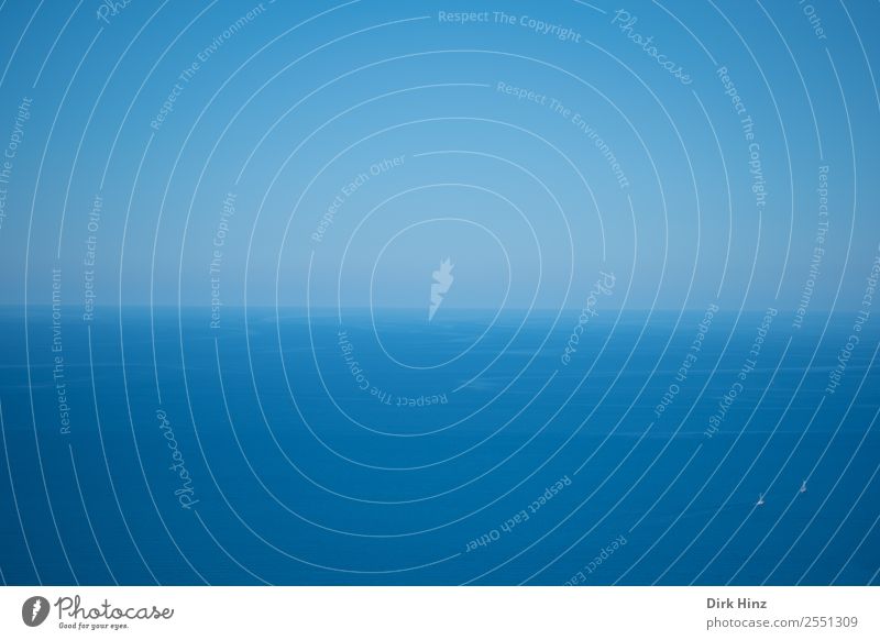 Segelboote in der Weite des Mittelmeers Ferien & Urlaub & Reisen Tourismus Ferne Freiheit Sommer Sommerurlaub Meer Wellen Umwelt Natur Landschaft Wasser