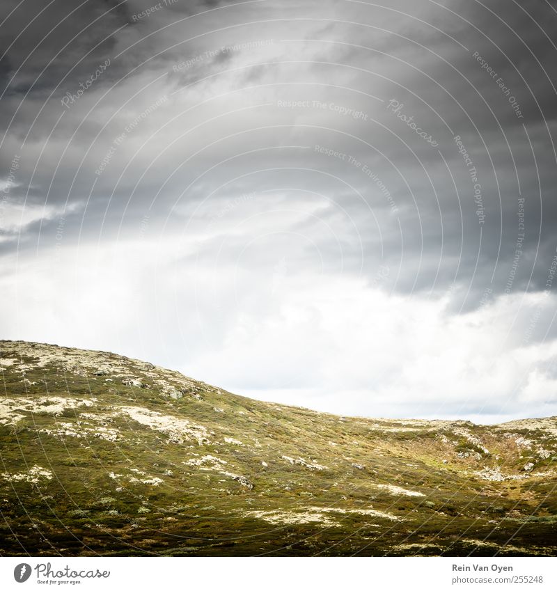 Horizonte Umwelt Natur Landschaft Himmel Wolken Hügel Felsen Berge u. Gebirge Stimmung Gelassenheit ruhig Einsamkeit Abenteuer Erfahrung erleben