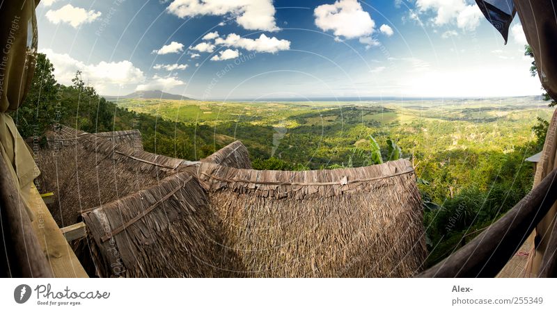 Blick über Tubagua Ferien & Urlaub & Reisen Ausflug Ferne Freiheit Sonne Berge u. Gebirge Traumhaus Natur Landschaft Luft Himmel Wolken Sommer Schönes Wetter