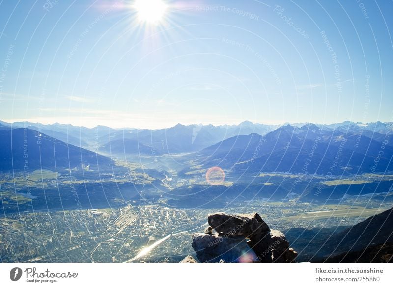 guten morgen, innsbruck! Erholung ruhig Ferne Freiheit Berge u. Gebirge Landschaft Wolkenloser Himmel Sonne Herbst Schönes Wetter Hügel Felsen Alpen Gipfel