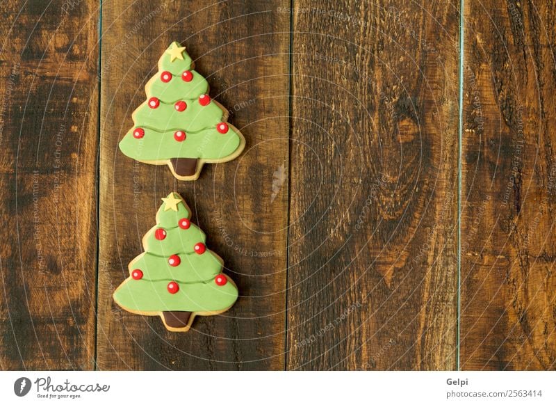 Leckere Weihnachtskekse Dessert Kräuter & Gewürze Winter Dekoration & Verzierung Tisch Feste & Feiern Weihnachten & Advent Baum Holz Ornament lecker braun grün