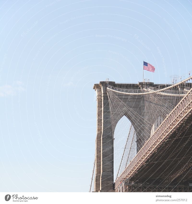 brooklyn bridge Brücke Bauwerk Architektur Sehenswürdigkeit Wahrzeichen Ferien & Urlaub & Reisen alt Bekanntheit gigantisch Stress Bewegung einzigartig fahren