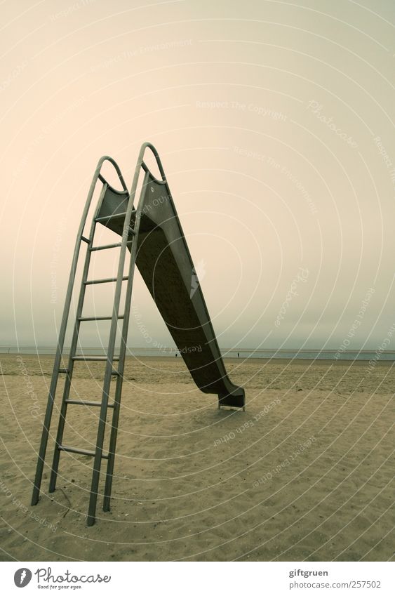 guten rutsch! Umwelt Natur Landschaft Urelemente Erde Himmel Wolken Horizont Wetter schlechtes Wetter Nebel Küste Strand Nordsee Meer Insel Spielen rutschen