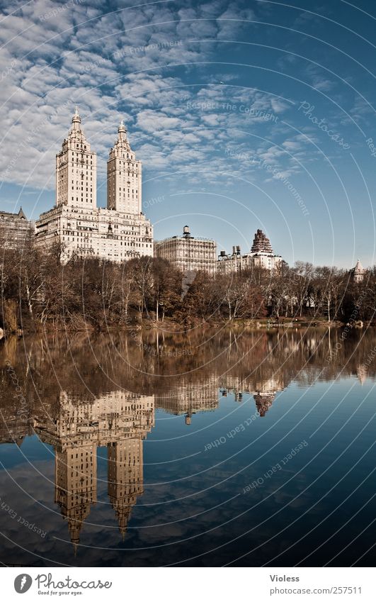 San Remo Traumhaus Hochhaus Park Bauwerk Gebäude Sehenswürdigkeit Denkmal träumen Häusliches Leben Bekanntheit Luxus-Apartmenthaus New York State Central Park