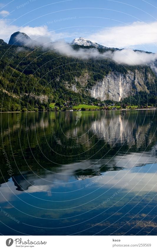 Sommerschnee Natur Landschaft Wasser Himmel Wolken Herbst Schönes Wetter Schnee Wald Berge u. Gebirge Gipfel Schneebedeckte Gipfel Küste Seeufer Grundlsee