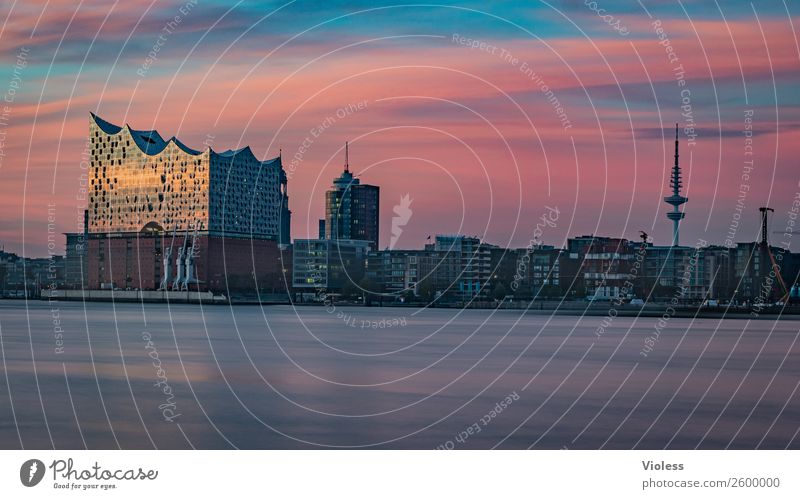 Elphi II Elbphilharmonie Elbe Hamburg Hafen Sehenswürdigkeit Wahrzeichen Hafenstadt Hamburger Fernsehturm