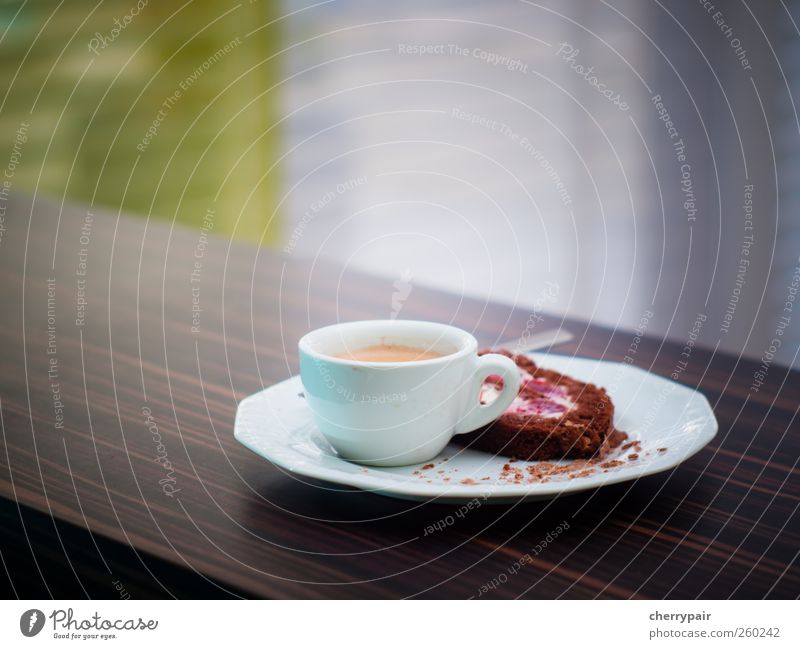 snack/dessert Lebensmittel Kuchen Dessert Schokolade Ernährung Kaffeetrinken Getränk Heißgetränk Teller Tasse Löffel genießen ästhetisch heiß lecker süß