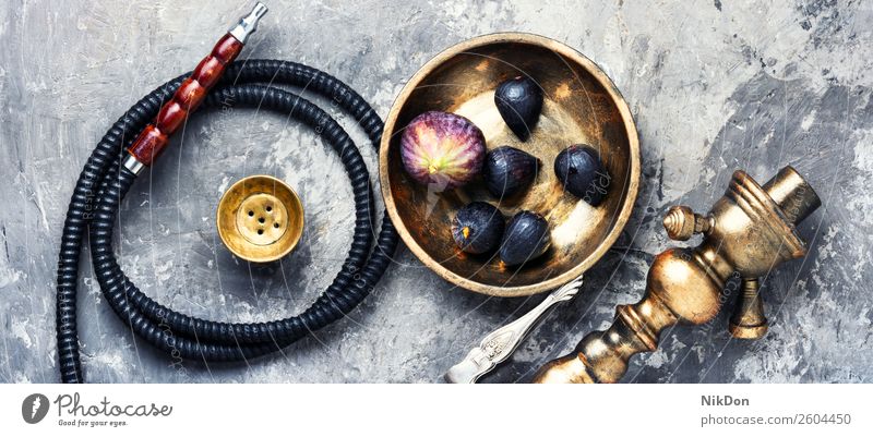 Orientalische Shisha mit Feigen Wasserpfeifenrauch shisha Tabak nargile Beeren kalianisch Rauch Nikotin Rauchen Osten Erholung Frucht arabisch Mundstück Röhren