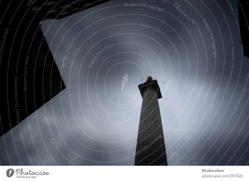 Monument Ferien & Urlaub & Reisen Tourismus Ausflug Freiheit Sightseeing Städtereise Architektur Himmel Gewitterwolken schlechtes Wetter Sturm Stadt Bauwerk