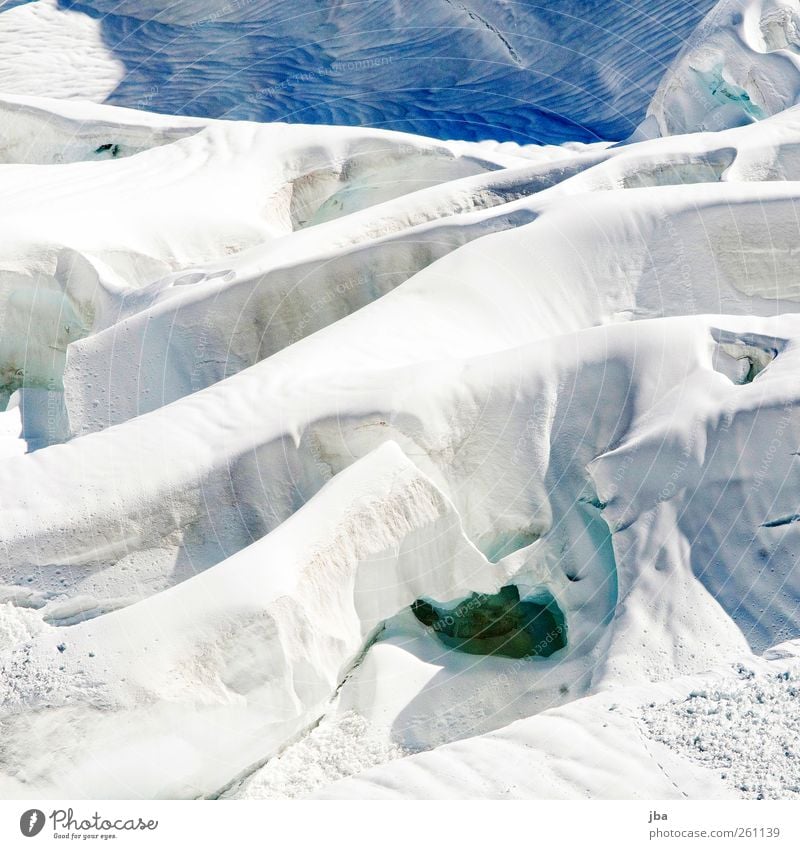 Eismeer Leben ruhig Abenteuer Freiheit Expedition Winter Schnee Winterurlaub Berge u. Gebirge Klettern Bergsteigen Natur Urelemente Wasser Herbst Schönes Wetter