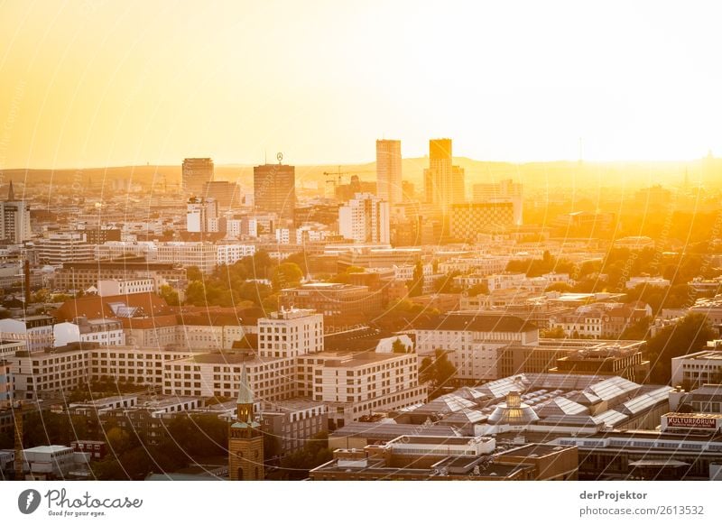 Sonnenuntergang mit Blick auf Westberlin Ferien & Urlaub & Reisen Tourismus Ausflug Ferne Freiheit Sightseeing Städtereise Hauptstadt Haus Hochhaus Architektur