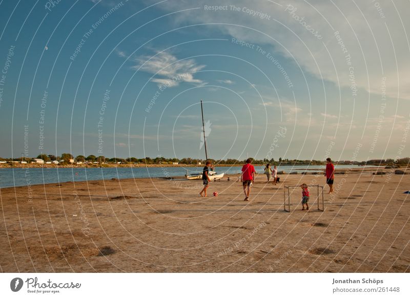 sportliche Betätigung Wohlgefühl Freizeit & Hobby Spielen Ferien & Urlaub & Reisen Ausflug Ferne Freiheit Sommer Sommerurlaub Strand Meer Insel Mensch