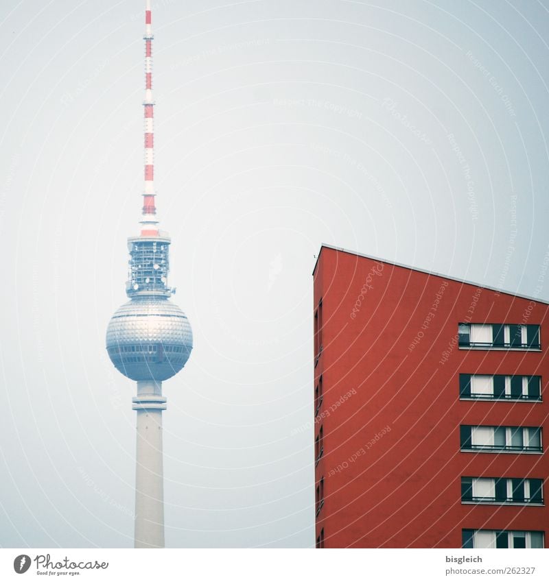 Haus am Alex Berlin Bundesadler Europa Hauptstadt Stadtzentrum Fernsehturm Sehenswürdigkeit Wahrzeichen Berliner Fernsehturm Alexanderplatz grau rot Farbfoto