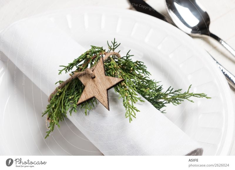 Naturserviettenhalter für den Weihnachtsplatz Essen Abendessen Besteck Gabel Löffel Stil Design Tisch Restaurant Feste & Feiern Weihnachten & Advent Seil Baum