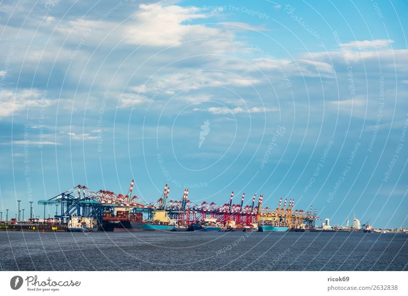 Blick auf den Hafen der Stadt Bremerhaven Erholung Ferien & Urlaub & Reisen Tourismus Wolken Küste Nordsee Architektur Sehenswürdigkeit Schifffahrt