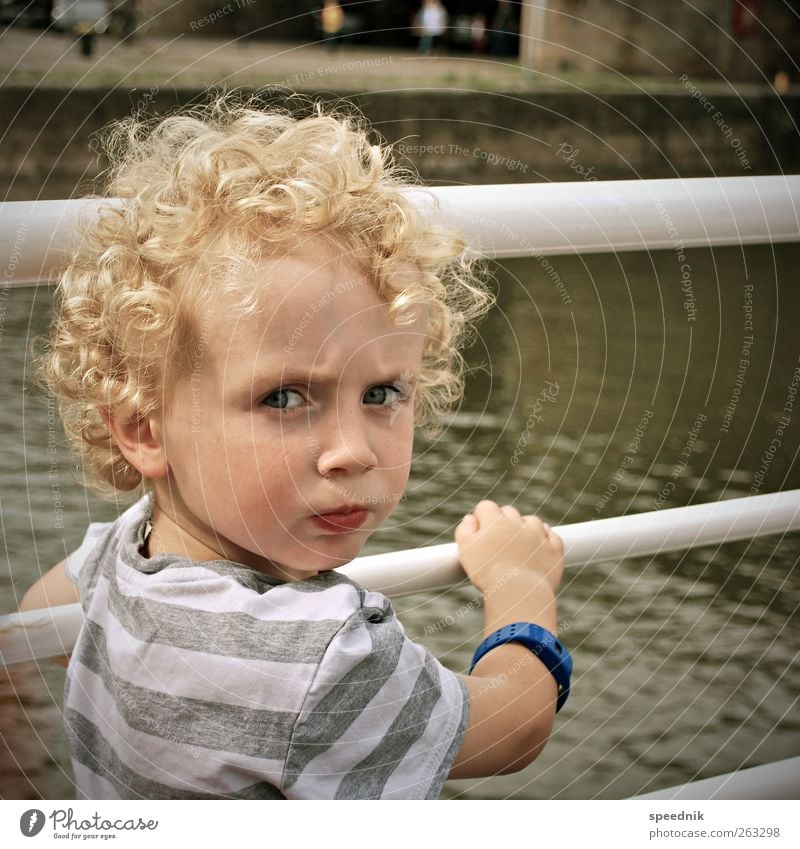 Afro-Dieter aka speed jr. aka Kumpel Tourismus Ausflug Sightseeing Städtereise Kreuzfahrt Kindererziehung Mensch maskulin Junge Kindheit Kopf 1 3-8 Jahre Wasser