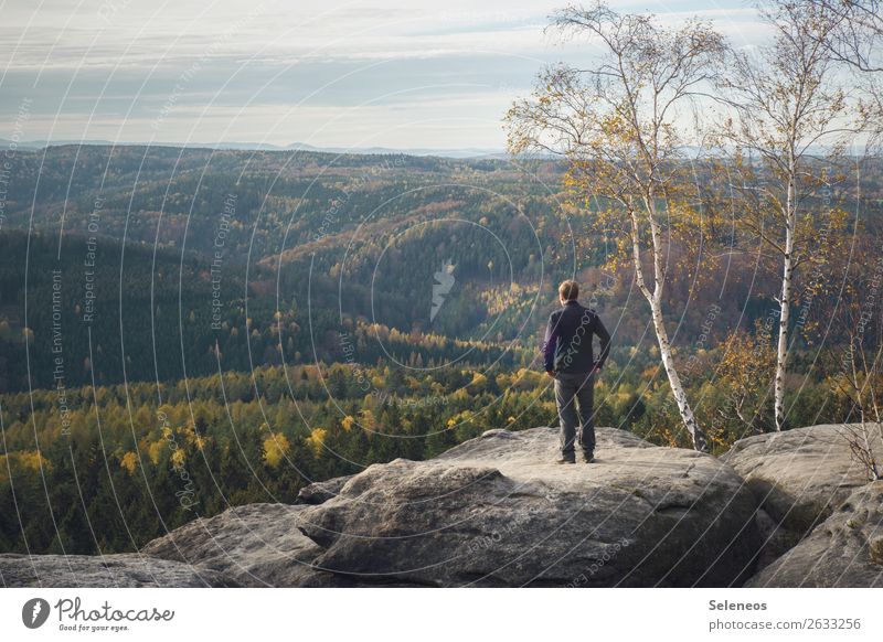 Weitblick Ferien & Urlaub & Reisen Tourismus Ausflug Abenteuer Ferne Freiheit Sightseeing Berge u. Gebirge wandern Mensch maskulin 1 Umwelt Natur Landschaft