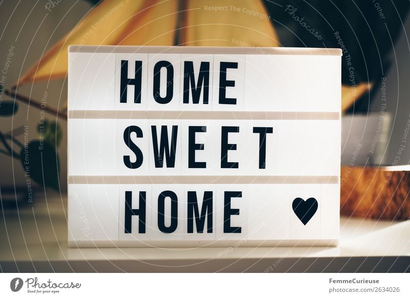 Lightbox with the words "home sweet home" Schriftzeichen Häusliches Leben Redewendung wortgruppe Herz Leuchtkasten Lichtbox Sideboard Dekoration & Verzierung