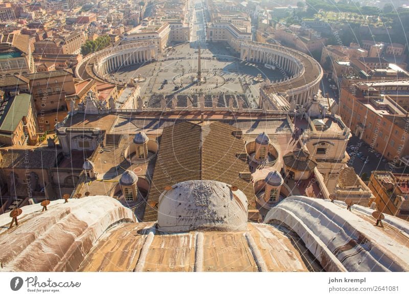 Rom XIX - Petersdom und Petersplatz in Rom San Pietro in Vaticano Piazza San Pietro Gian Lorenzo Bernini Tourismus historisch Wahrzeichen Kirche Dom Vatikan