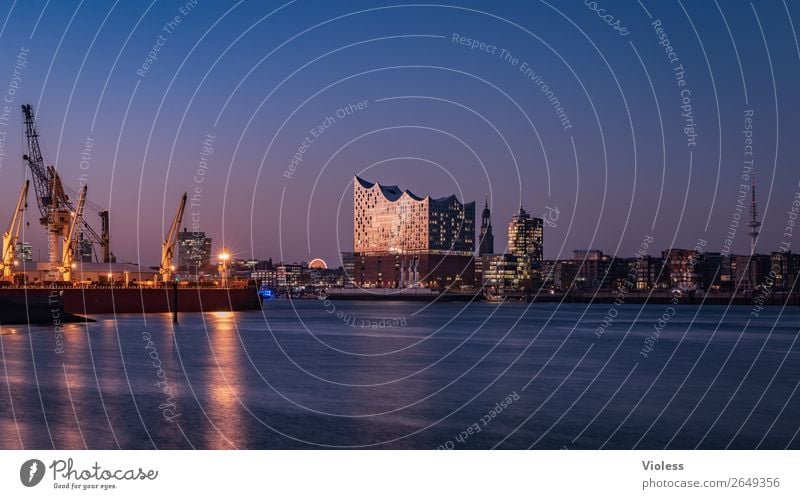 Schönste Stadt Skyline 10 Hafenstadt Turm Bauwerk Gebäude Architektur Sehenswürdigkeit Wahrzeichen Elbphilharmonie Michaeliskirche Kehrwiederspitze