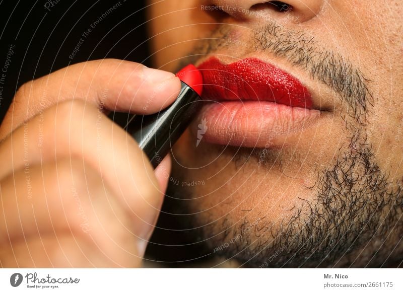 coming out Körperpflege Schminke Lippenstift Nachtleben maskulin Mund Bart 1 Mensch außergewöhnlich Dreitagebart rot Erotik Transvestit verkleiden