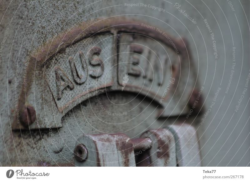 AUS die Maus Maschine ästhetisch blau grau grün Einsamkeit Gedeckte Farben Außenaufnahme Nahaufnahme Detailaufnahme Makroaufnahme Menschenleer