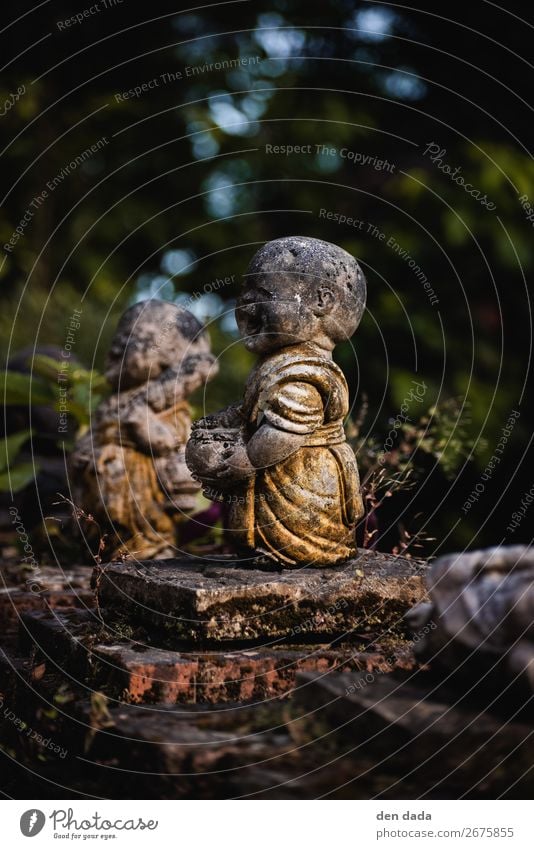 Kloster Wat Pha Lat Kunst Skulptur Garten Sehenswürdigkeit alt ästhetisch Freundlichkeit Fröhlichkeit Glück gold Zufriedenheit Sympathie achtsam Freude