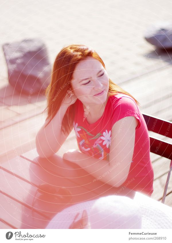 Por favor, un café con leche! Lifestyle Reichtum elegant Stil schön feminin Junge Frau Jugendliche Erwachsene Leben 1 Mensch 18-30 Jahre Freiheit