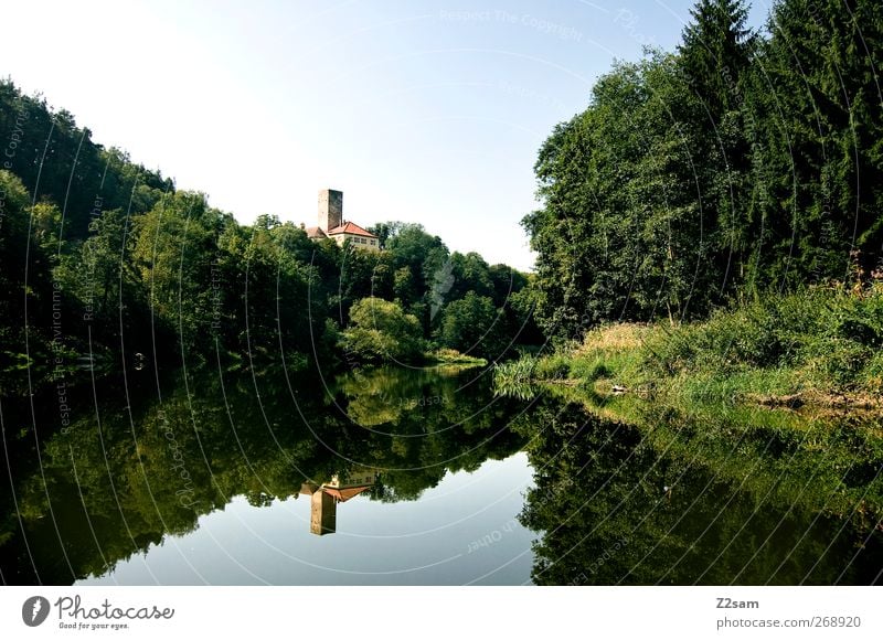 TOP LAGE Ferien & Urlaub & Reisen Sommer Natur Landschaft Wasser Baum Gras Wald See Fluss Haus Burg oder Schloss Bauwerk blau grün ruhig Abenteuer Einsamkeit