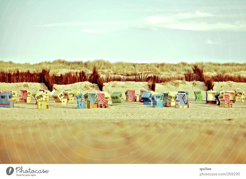 Strandminiaturen Erholung ruhig Ferien & Urlaub & Reisen Tourismus Sommer Sommerurlaub Sonne Sonnenbad Meer Insel Sand Luft Himmel Wolken Küste Nordsee Langeoog