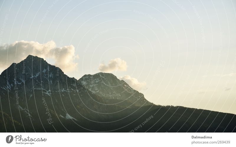 Bergblick Klettern Bergsteigen Umwelt Natur Landschaft Sonnenaufgang Sonnenuntergang Sonnenlicht Frühling Herbst Alpen Berge u. Gebirge Gipfel Stein Einsamkeit