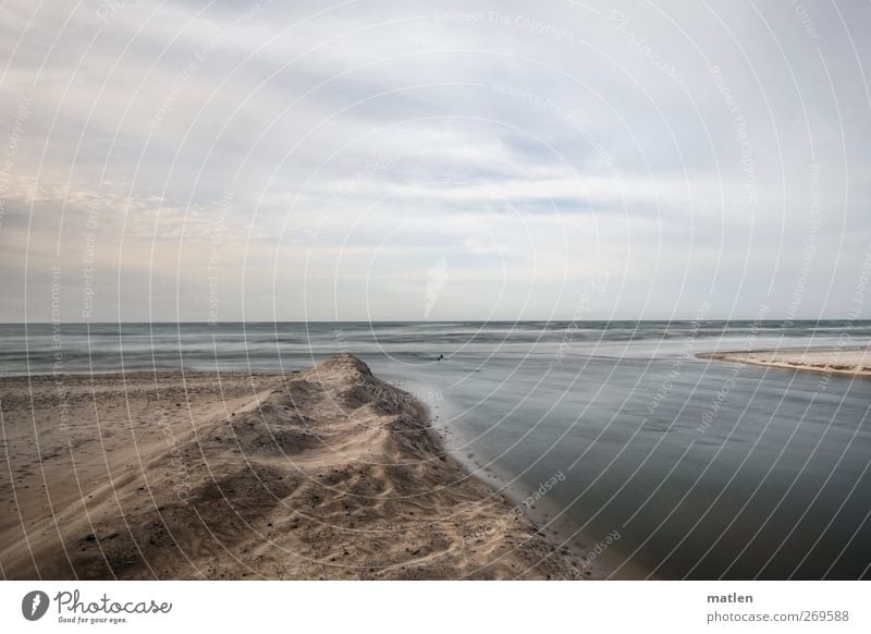 outlet Landschaft Himmel Wolken Horizont Frühling Wetter Küste Flussufer Strand Meer Menschenleer blau braun grau fließen Flußmündung Sandstrand Einsamkeit