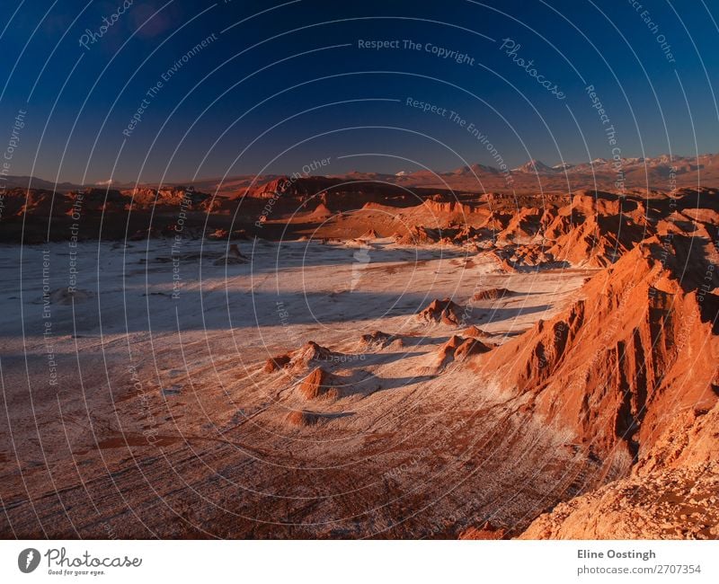 Valle de la Luna, Chile Natur Landschaft Erde Sonne Sonnenlicht Schönes Wetter Hügel Berge u. Gebirge Schlucht Wüste trocken Wärme blau mehrfarbig gelb gold